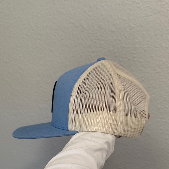 Rip Curl Ocean Wave Blue and Tan Cap - Picture 3 of 6